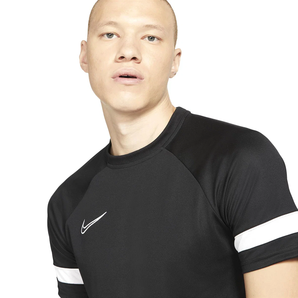 m-nk-df-acd21-top-ss-cw6101-010-t-shirt